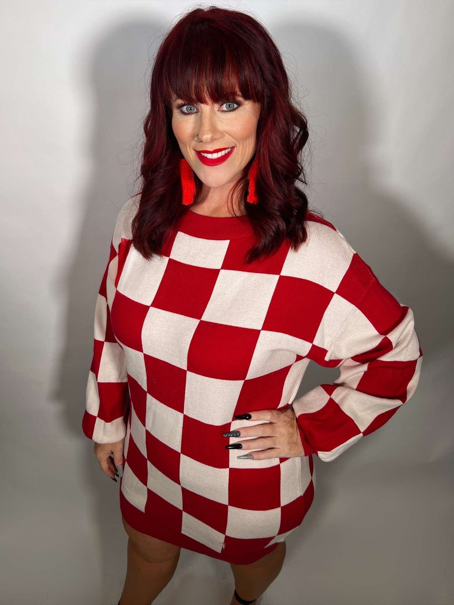 LOOSE FIT CHECKERED KNITTED SWEATER DRESS