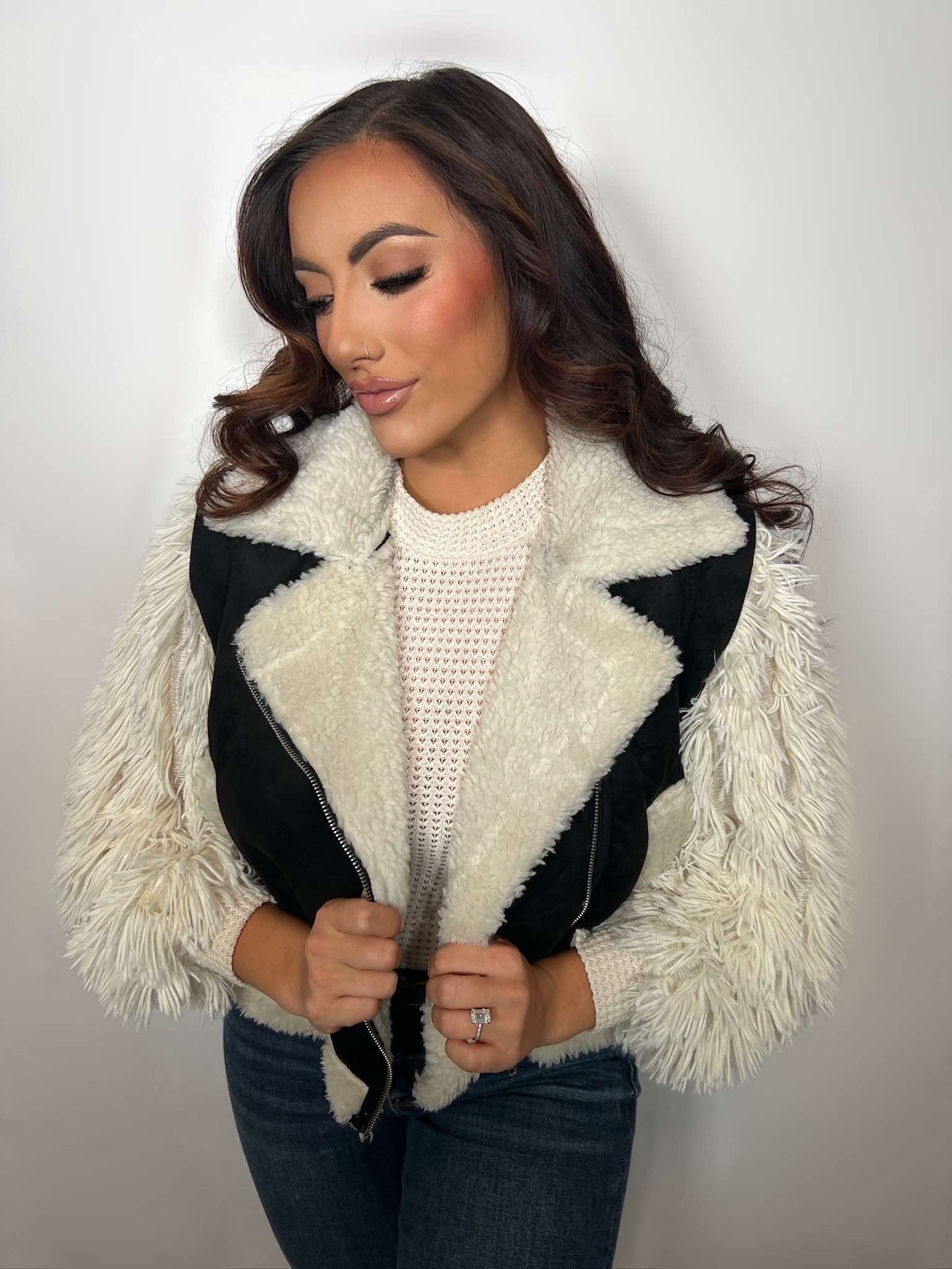 FAUX SUEDE INNER FUR ZIP UP VEST