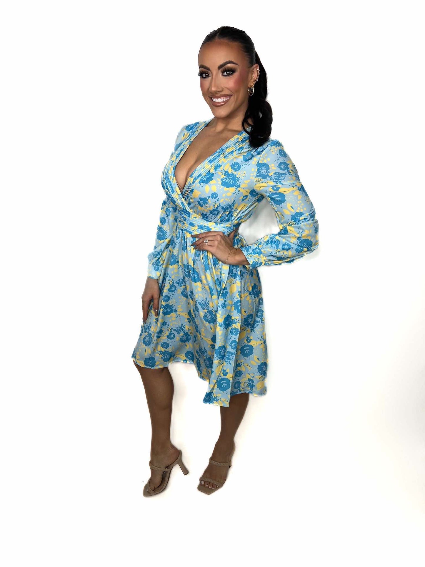 Spring Floral Dress with Feminine Touch